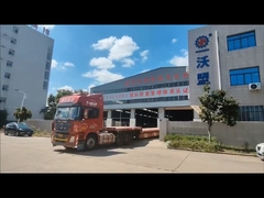 Μια πολυάσχολη μέρα, η μηχανή εμμηνορροϊκών εσωρούχων παραδόθηκε επιτυχώς.